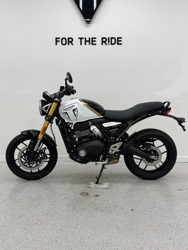 2026 Triumph SPEED 400 WHITE