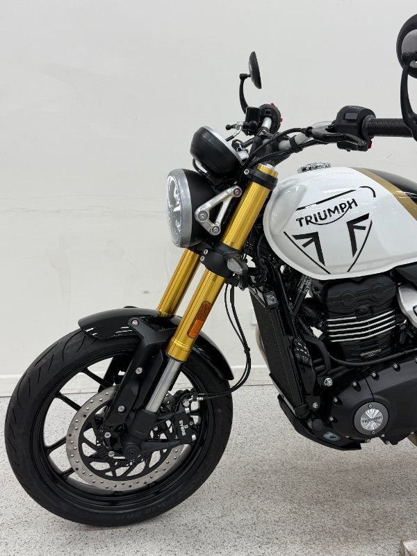 2026 Triumph SPEED 400 WHITE