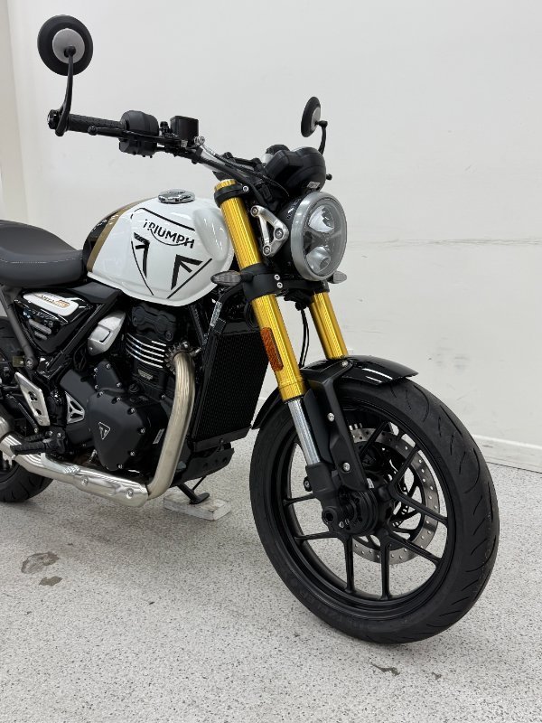 2026 Triumph SPEED 400 WHITE