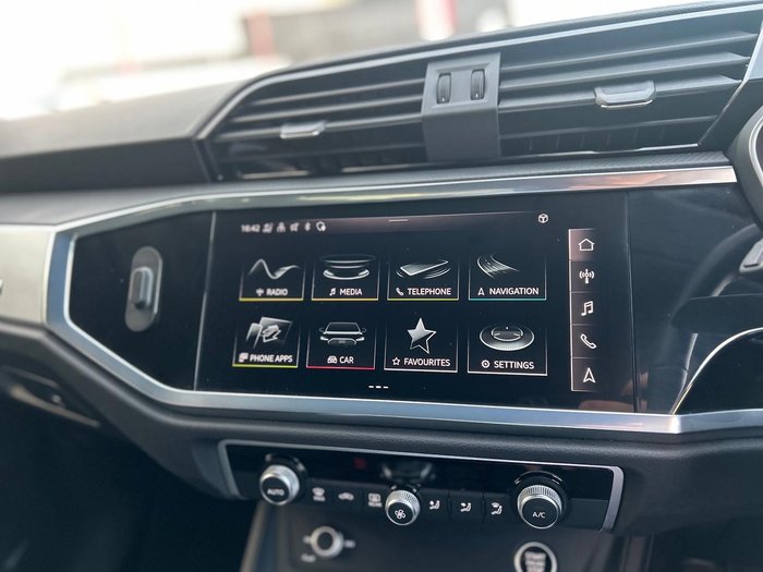 2023 Audi Q3 35 TFSI