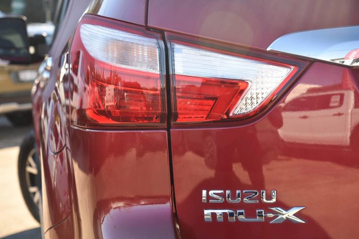 2019 Isuzu MU-X LS-T