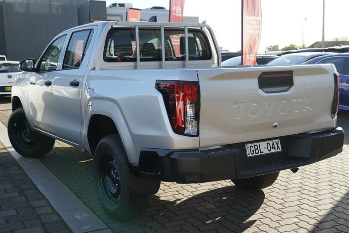 2025 Toyota Hilux Workmate