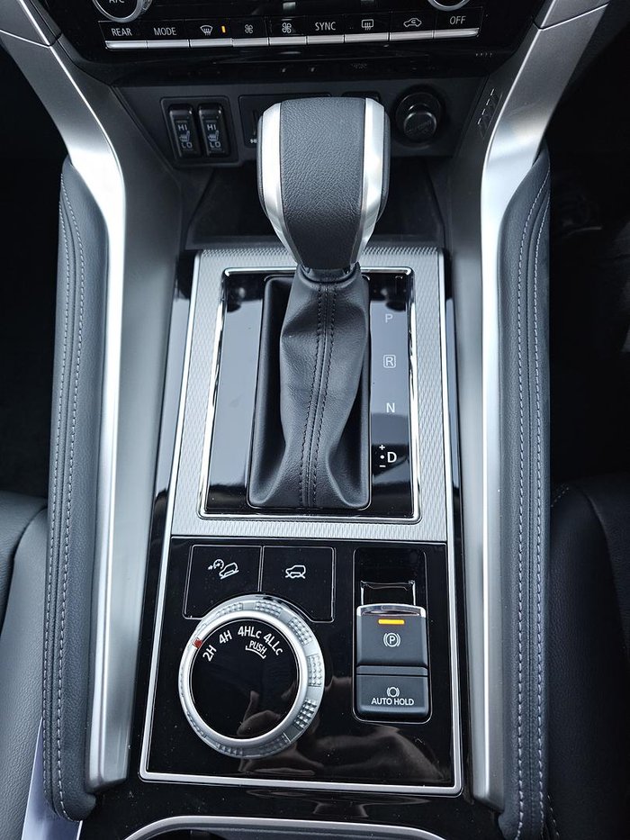 2025 Mitsubishi Pajero Sport Exceed