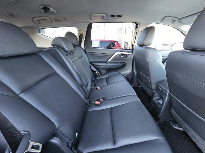 2025 Mitsubishi Pajero Sport Exceed