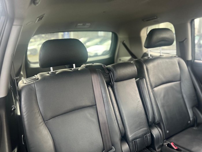 2011 Toyota Kluger KX-S