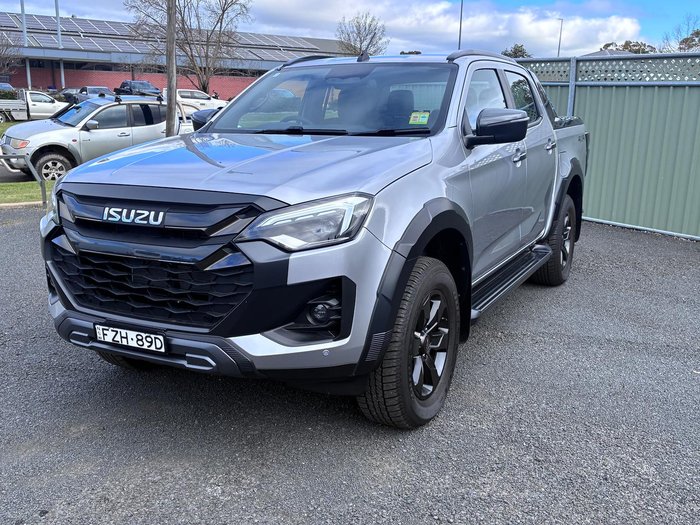 2025 Isuzu D-MAX X-TERRAIN