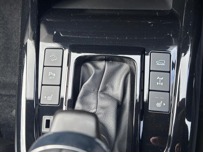 2025 Isuzu D-MAX X-TERRAIN