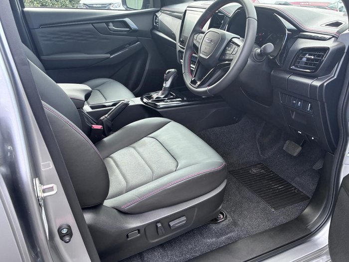 2025 Isuzu D-MAX X-TERRAIN