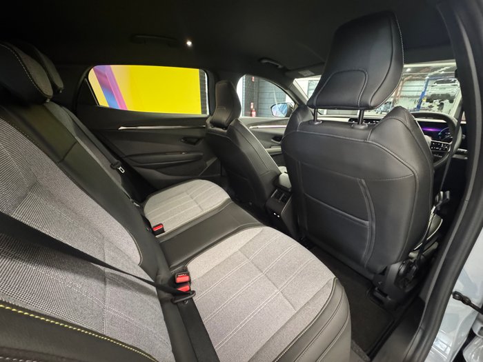 2024 Renault Megane E-Tech Techno EV60 XCB MY24 Rafale Grey and Diamond Black