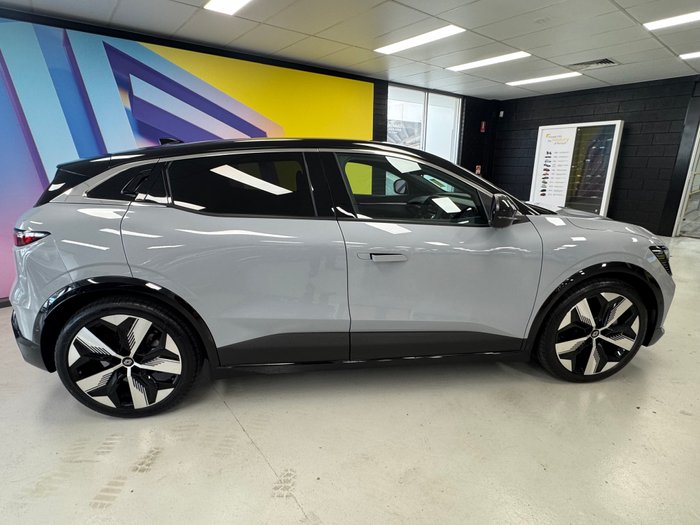 2024 Renault Megane E-Tech Techno EV60 XCB MY24 Rafale Grey and Diamond Black