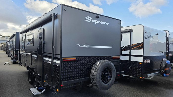 2026 Supreme 2000_R_K1e1_T Classic Tourer 20'
