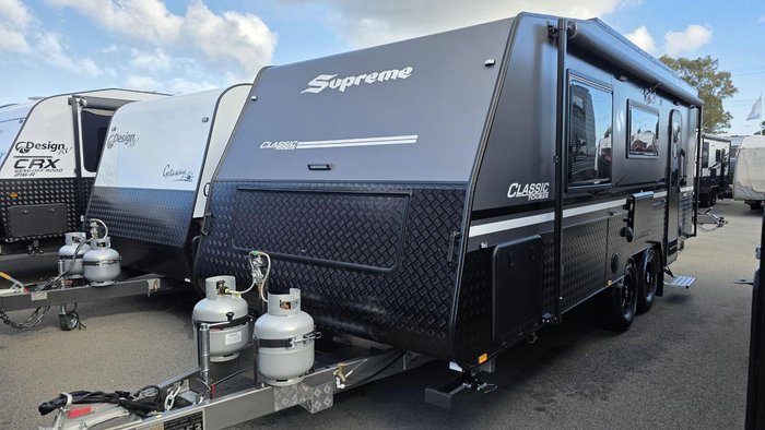 2026 Supreme 2000_R_K1e1_T Classic Tourer 20'