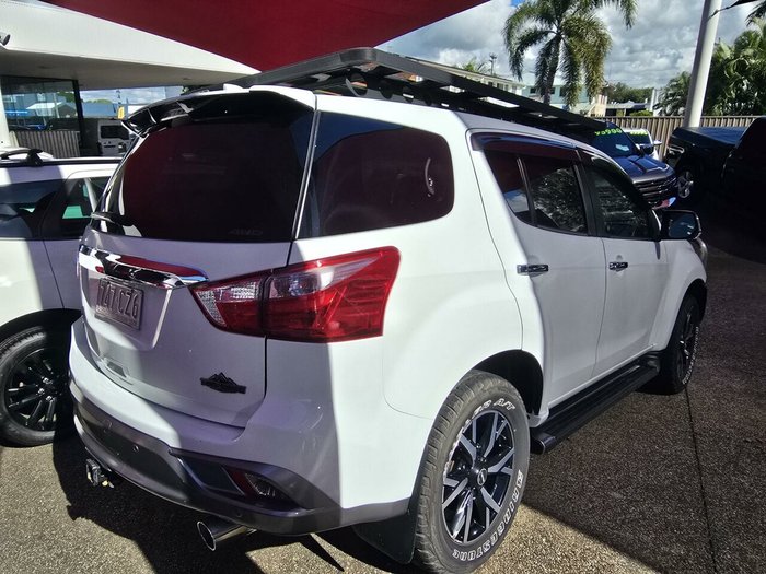 2020 Isuzu MU-X LS-T