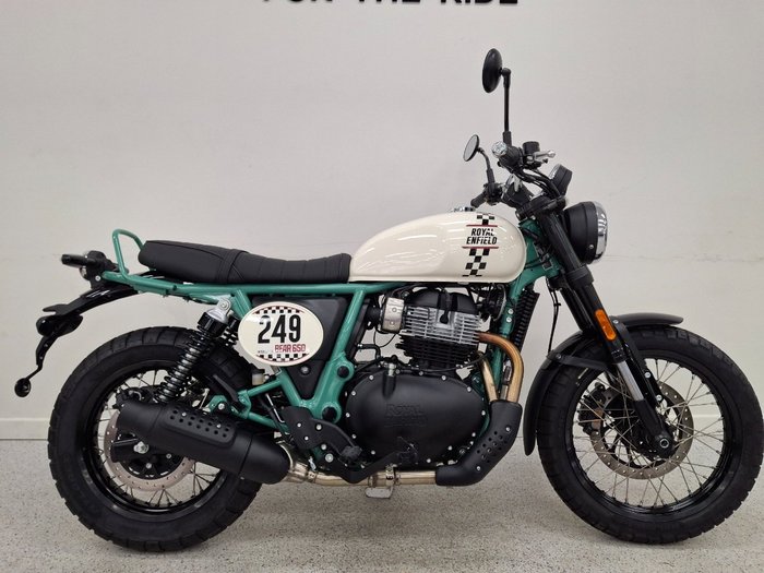 2026 Royal Enfield BEAR 650 WHITE 249