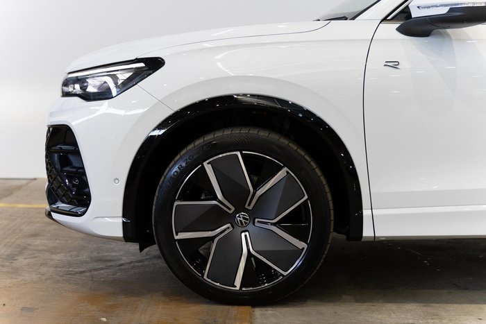 2026 Volkswagen Tiguan 195TSI R-Line