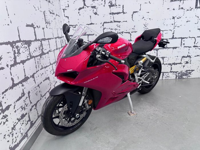 2024 Ducati Panigale V2 Panigale Red