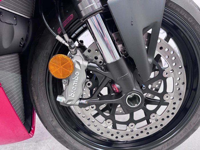 2024 Ducati Panigale V2 Panigale Red