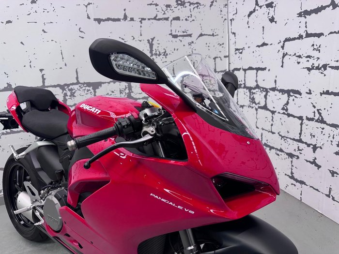 2024 Ducati Panigale V2 Panigale Red
