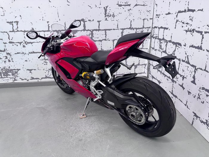 2024 Ducati Panigale V2 Panigale Red