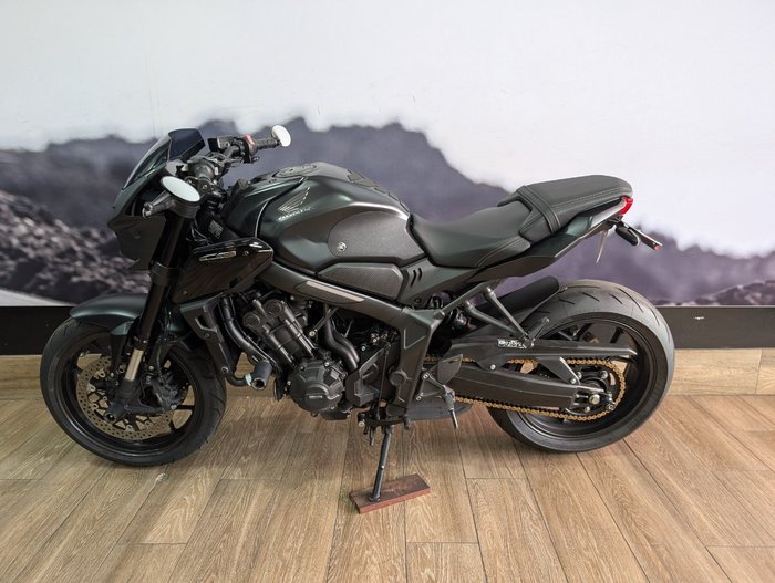 2023 Honda CB650R Black