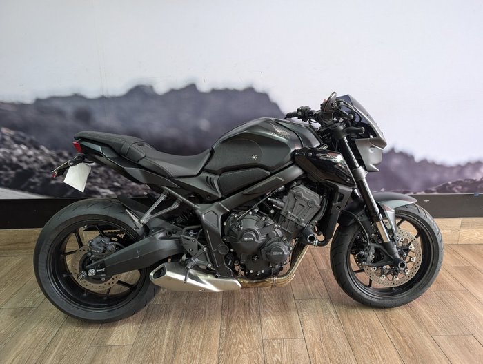 2023 Honda CB650R Black