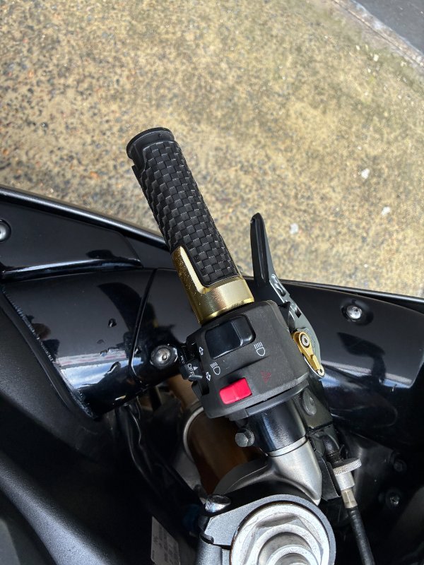 2009 Yamaha YZF-R1 BLACK