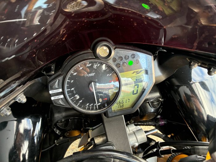 2009 Yamaha YZF-R1 BLACK