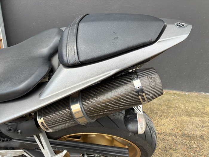 2009 Yamaha YZF-R1 BLACK