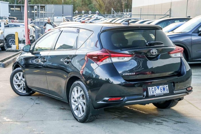 2016 Toyota Corolla Ascent Sport