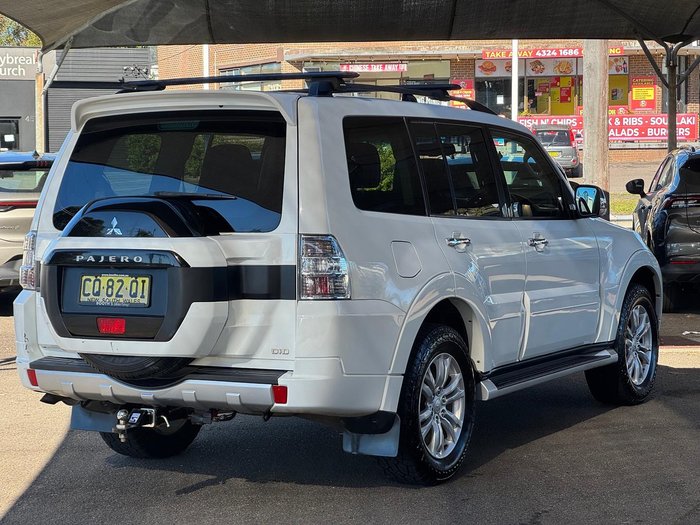 2017 Mitsubishi Pajero GLX