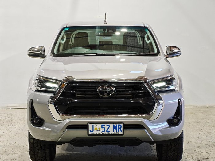 2021 Toyota Hilux SR5