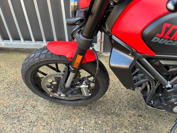 2024 Ducati SCRAMBLER FULL THROTTLE RED