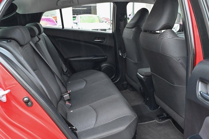 2016 Toyota Prius ZVW50R Emotional Red