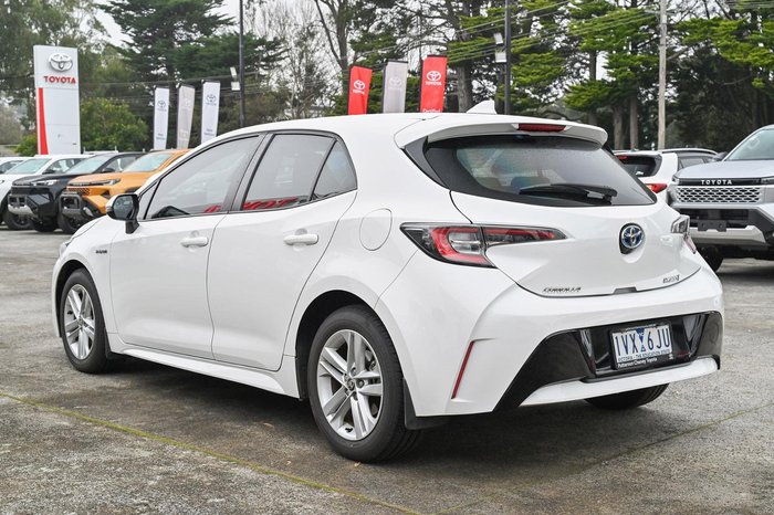 2022 Toyota Corolla Ascent Sport Hybrid ZWE211R Glacier White