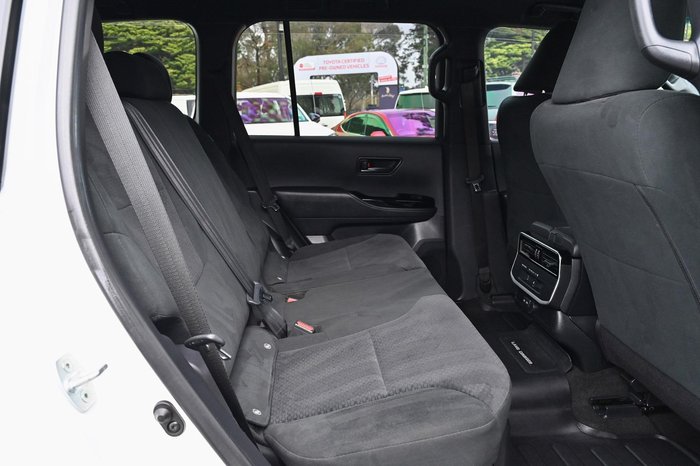 2023 Toyota Landcruiser GXL FJA300R 4X4 Dual Range Glacier White