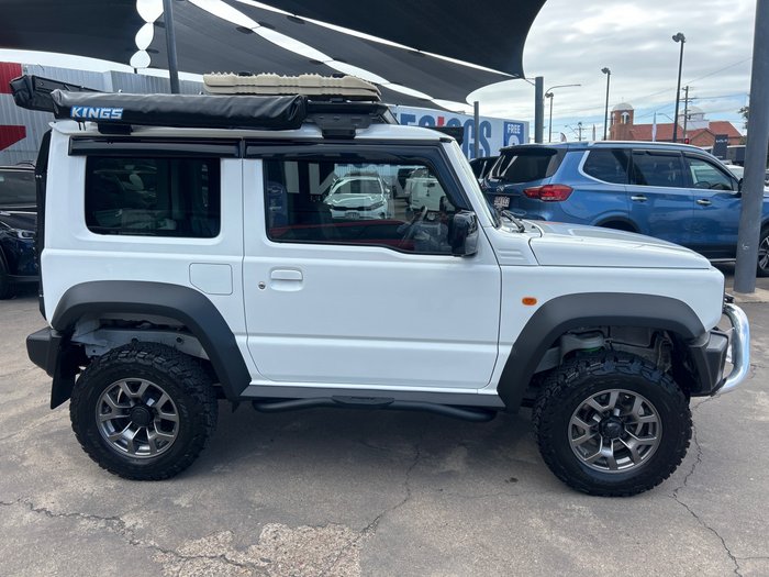 2023 Suzuki Jimny GLX