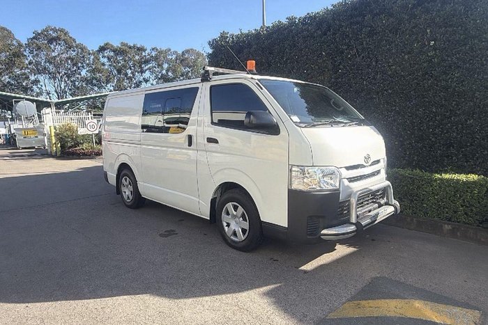 2017 Toyota Hiace