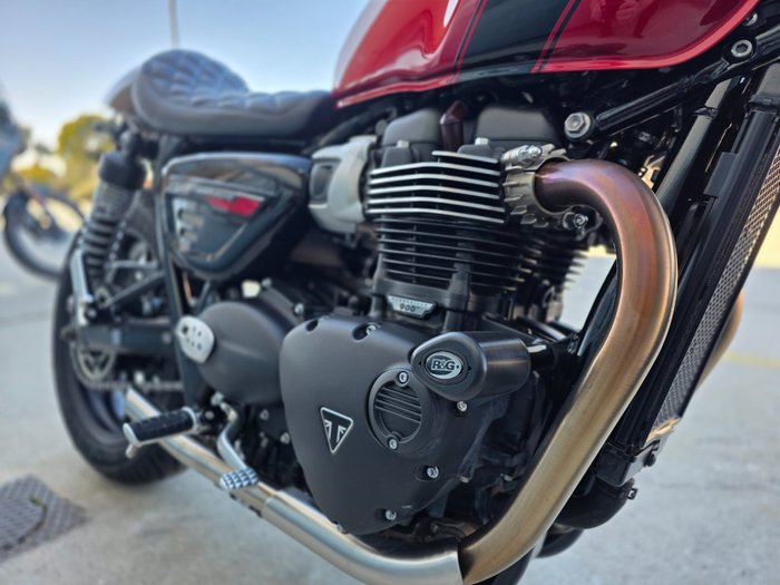 2024 Triumph BONNEVILLE SPEED TWIN Red