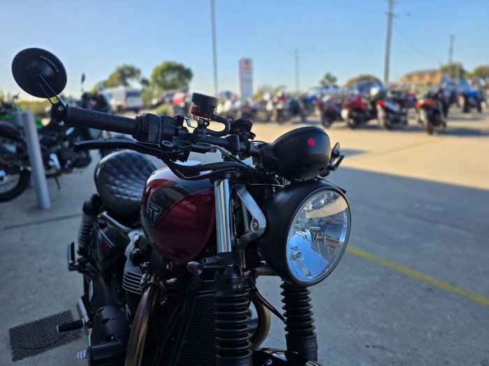 2024 Triumph BONNEVILLE SPEED TWIN Red