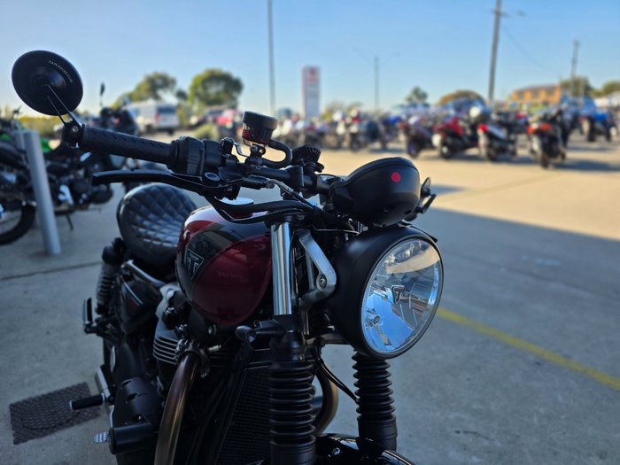 2024 Triumph BONNEVILLE SPEED TWIN Red
