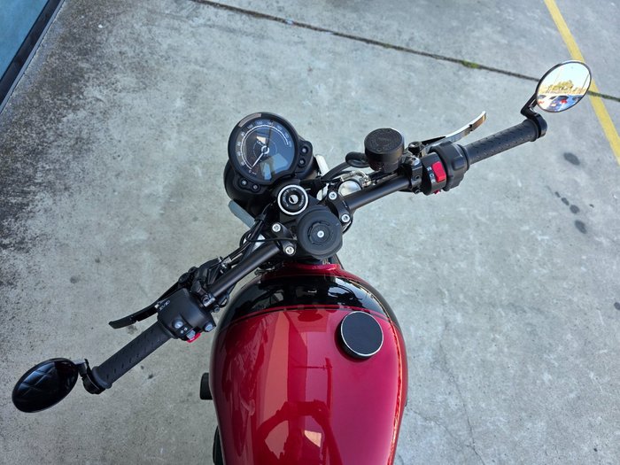 2024 Triumph BONNEVILLE SPEED TWIN Red