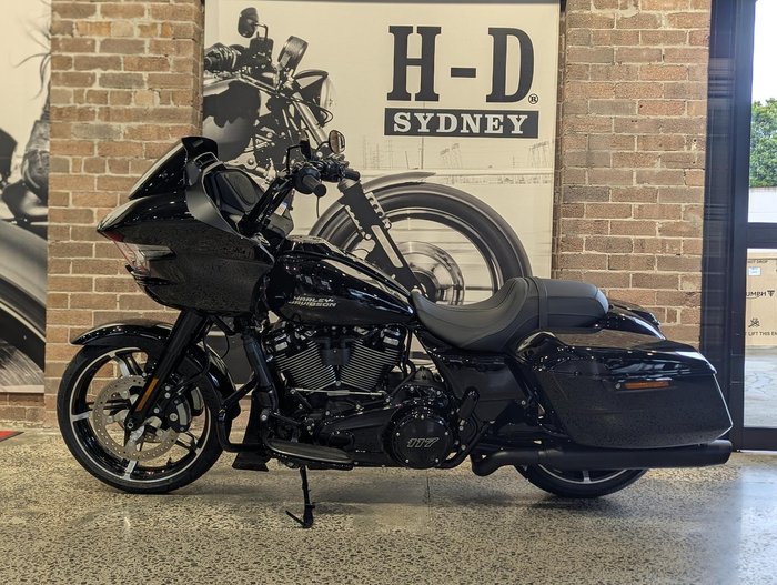 2026 Harley-Davidson Road Glide 117 (FLTRX) Touring Black