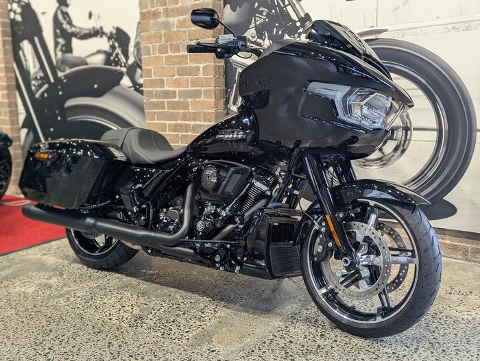 2026 Harley-Davidson Road Glide 117 (FLTRX) Touring Black