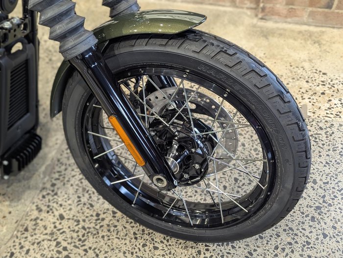 Harley-Davidson Street Bob 117 (FXBB) Softail