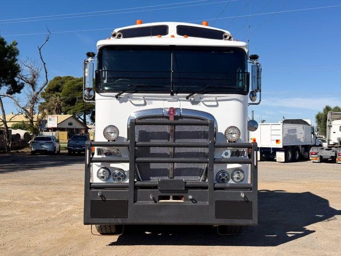 2018 Kenworth K200