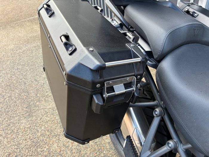 2019 Triumph TIGER 1200 XCa WHITE