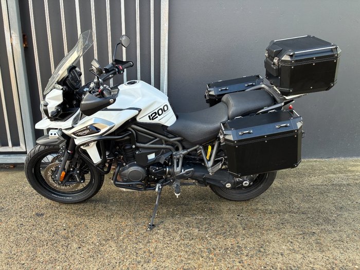 2019 Triumph TIGER 1200 XCa WHITE