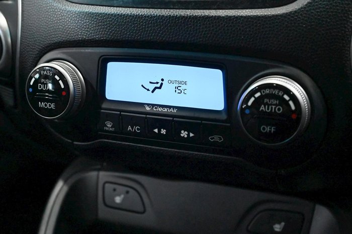 2012 Hyundai ix35 Highlander