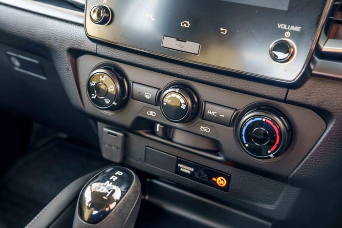 2025 Mazda BT-50 XT