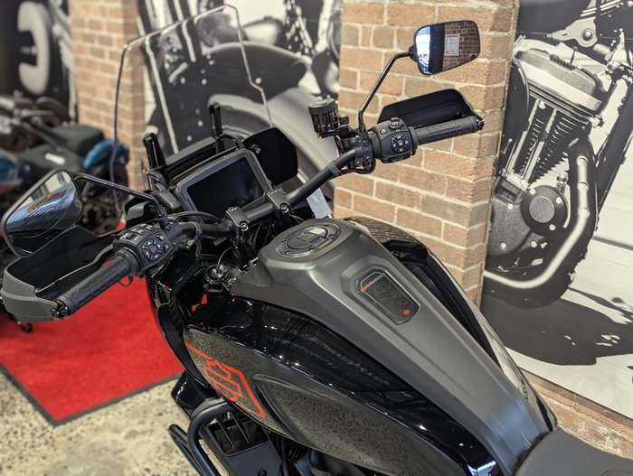2026 Harley-Davidson Pan America 1250 Special Pan America Black